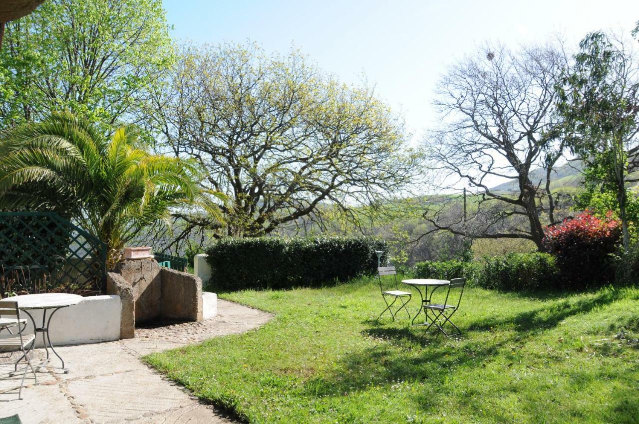 Domaine Xixtaberri Cambo-les-Bains Exterior foto